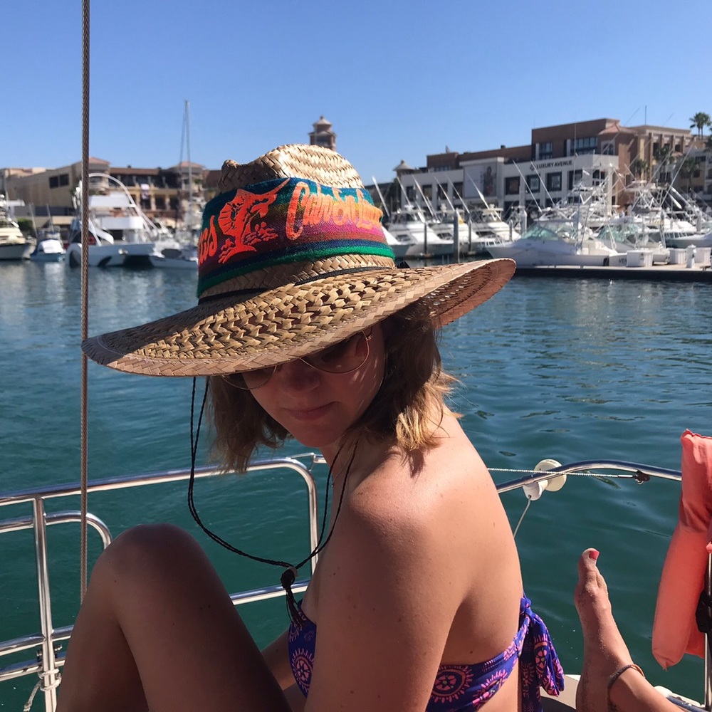 Meet your Posher, Tori